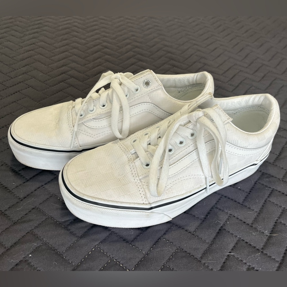 Vans Checkerboard Lace Up Sneakers
